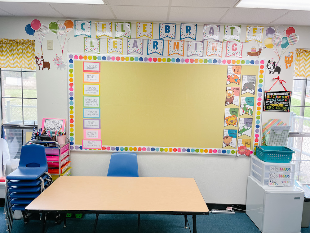 Kindergarten classroom rainbow decor bulletin board ideas