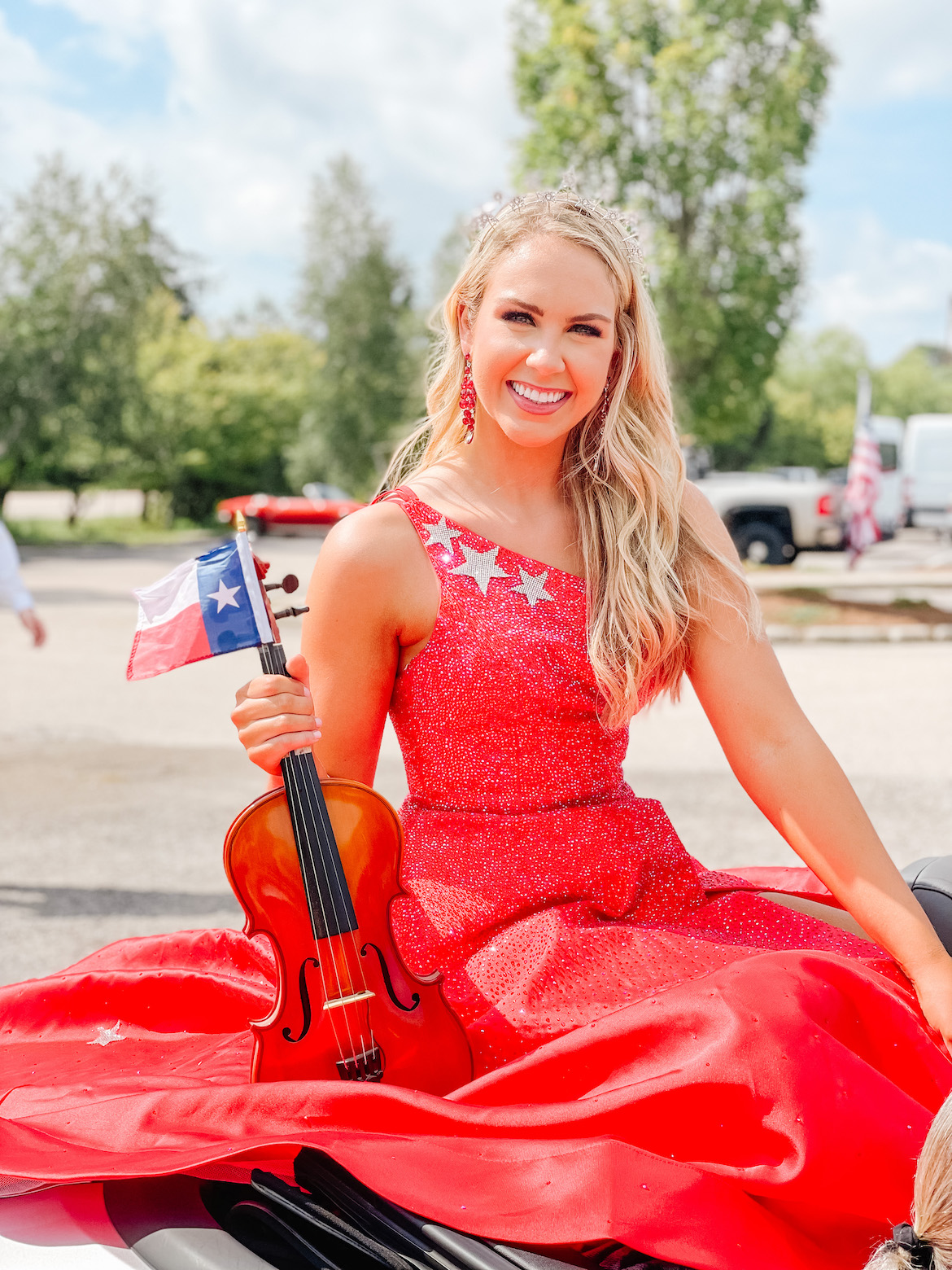 Miss Texas in the Miss America Show Us Your Shoes Parade in Mystic, Connecticut